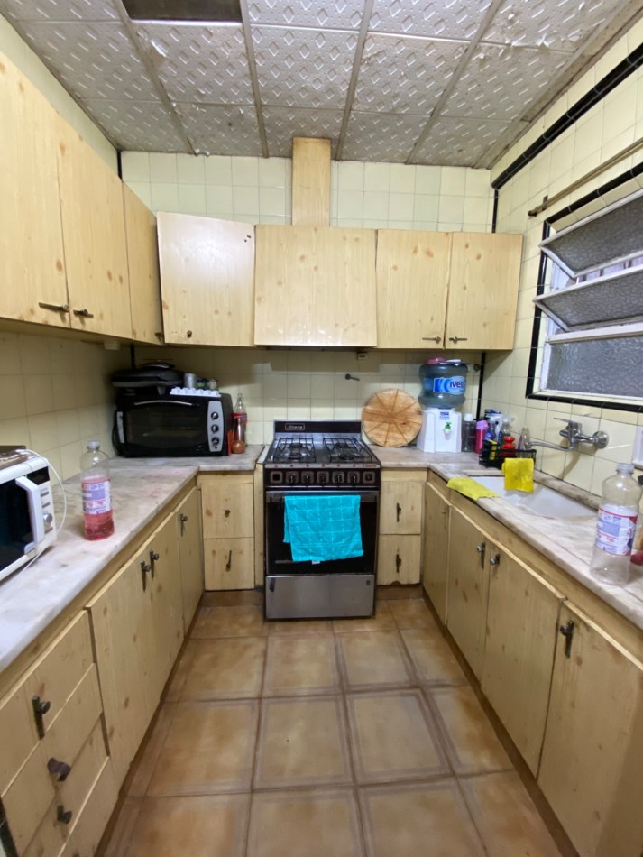 VENTA - CASA PH 4 AMBIENTES CON PATIO AL FRENTE - CASEROS NORTE - APTO CREDITO 