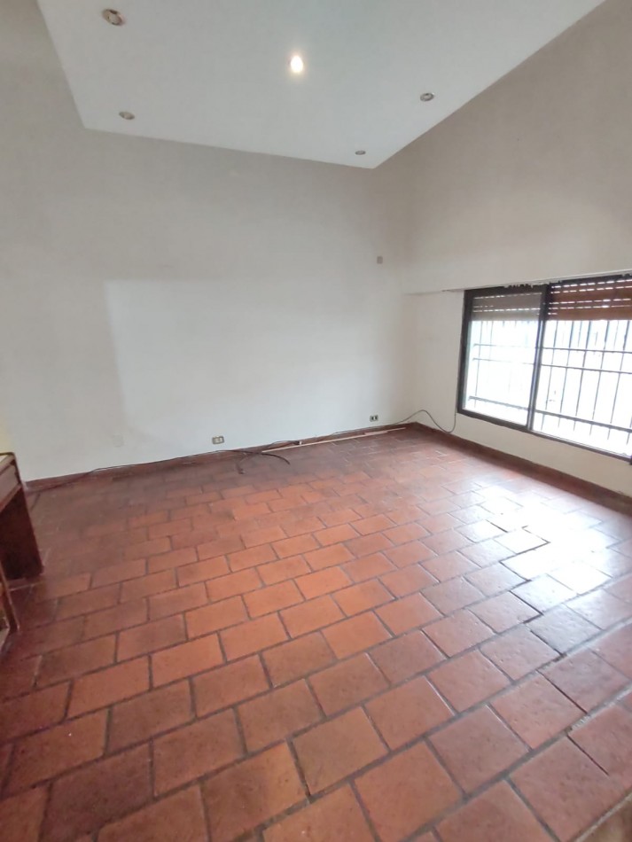 VENTA - PH 4 AMBIENTES - CON QUINCHO Y PARRILLA - CASEROS NORTE - OPORTUNIDAD