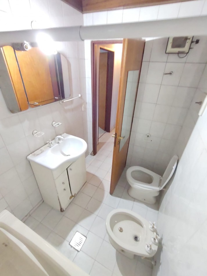 VENTA - PH 4 AMBIENTES - CON QUINCHO Y PARRILLA - CASEROS NORTE - OPORTUNIDAD