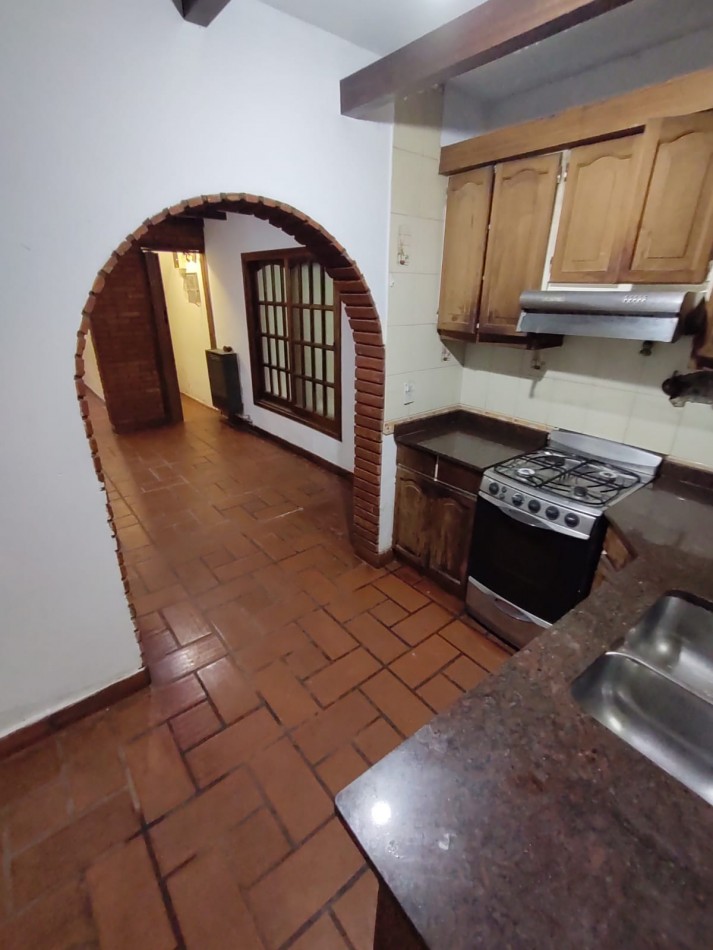 VENTA - PH 4 AMBIENTES - CON QUINCHO Y PARRILLA - CASEROS NORTE - OPORTUNIDAD