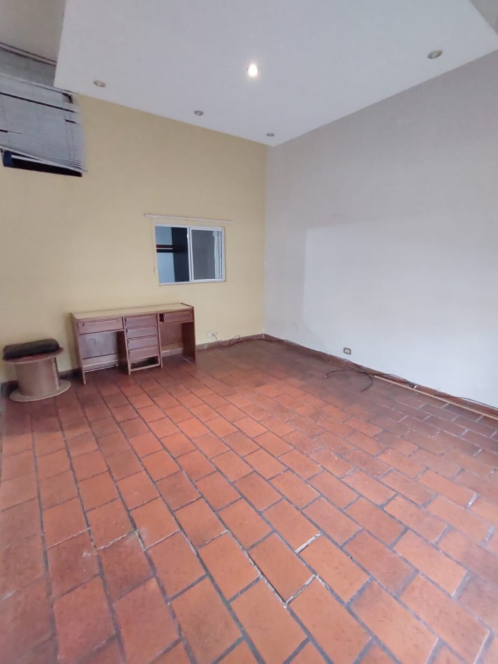 VENTA - PH 4 AMBIENTES - CON QUINCHO Y PARRILLA - CASEROS NORTE - OPORTUNIDAD