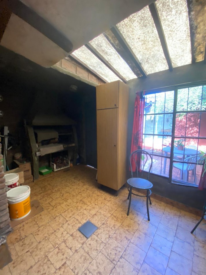 VENTA - GRAN CASA MULTIFAMILIAR EN DOS PLANTAS - APTO CREDITO