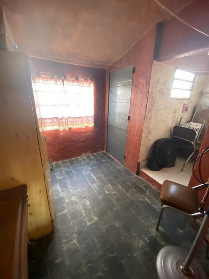 VENTA - GRAN CASA MULTIFAMILIAR EN DOS PLANTAS - APTO CREDITO