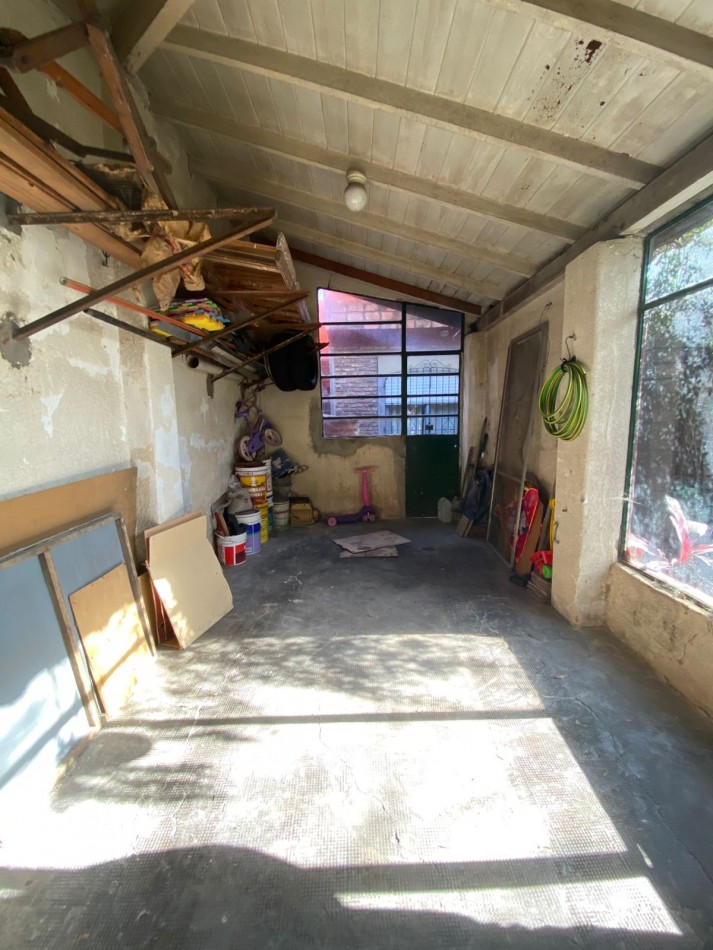 VENTA - GRAN CASA MULTIFAMILIAR EN DOS PLANTAS - APTO CREDITO