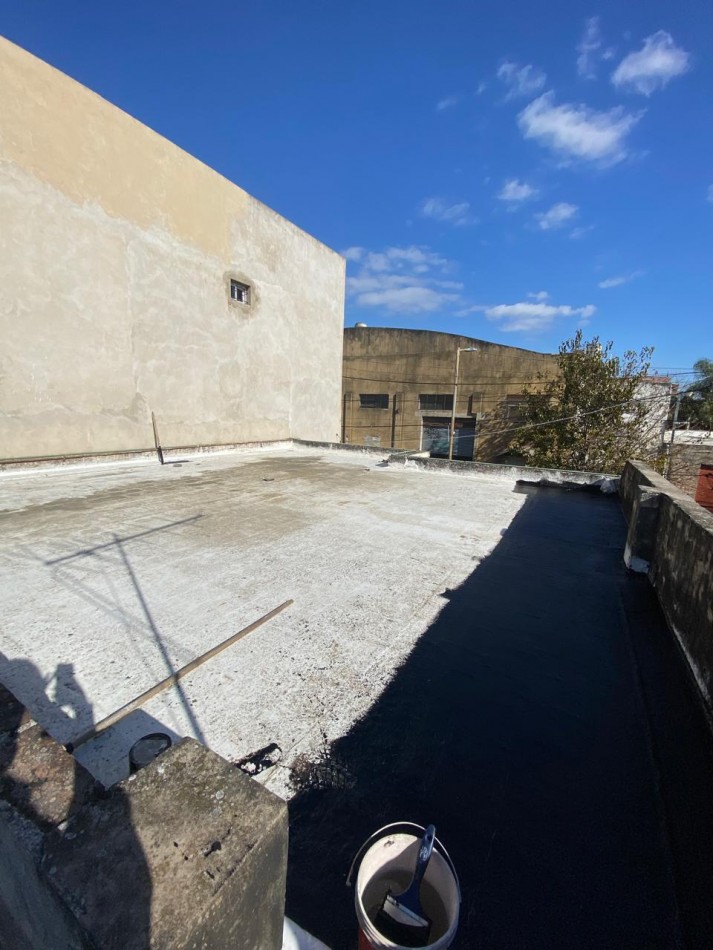 ALQUILER - CASA PH DOS AMBIENTES - SIN EXPENSAS - ENTRADA INDIVIDUAL - CON PATIO - 