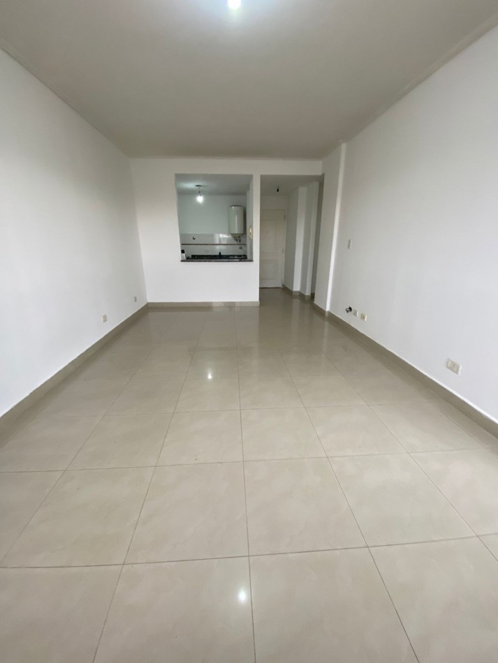 ALQUILER - SANTOS LUGARES - DEPARTAMENTO DOS AMBIENTES CON BALCON - PILETA - SUM
