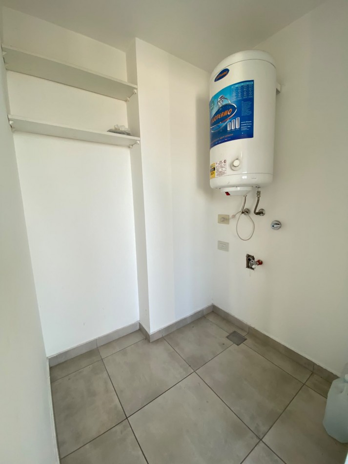 ALQUILER - DEPARTAMENTO - DOS AMBIENTES CON BALCON - MARTIN CORONADO 