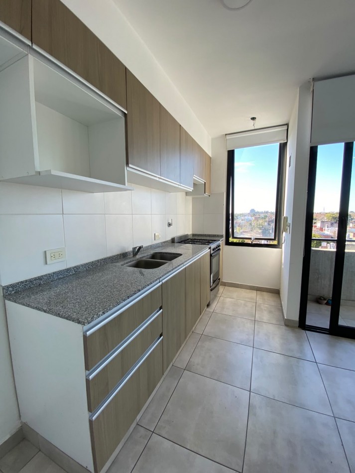 ALQUILER - DEPARTAMENTO - DOS AMBIENTES CON BALCON - MARTIN CORONADO 