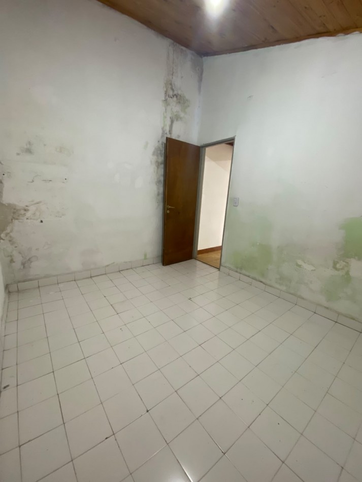 VENTA - DEPTO PH DOS AMBIENTES - SAN ANDRES - PRIMER PISO POR ESCALERA - IDEAL INVERSION - 