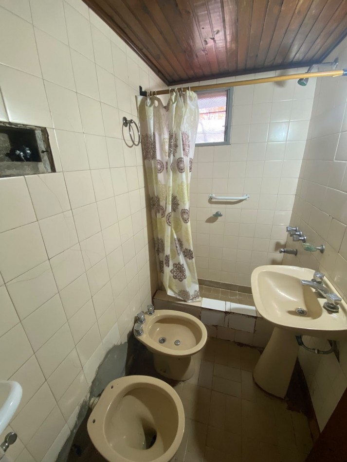 VENTA - DEPTO PH DOS AMBIENTES - SAN ANDRES - PRIMER PISO POR ESCALERA - IDEAL INVERSION - 