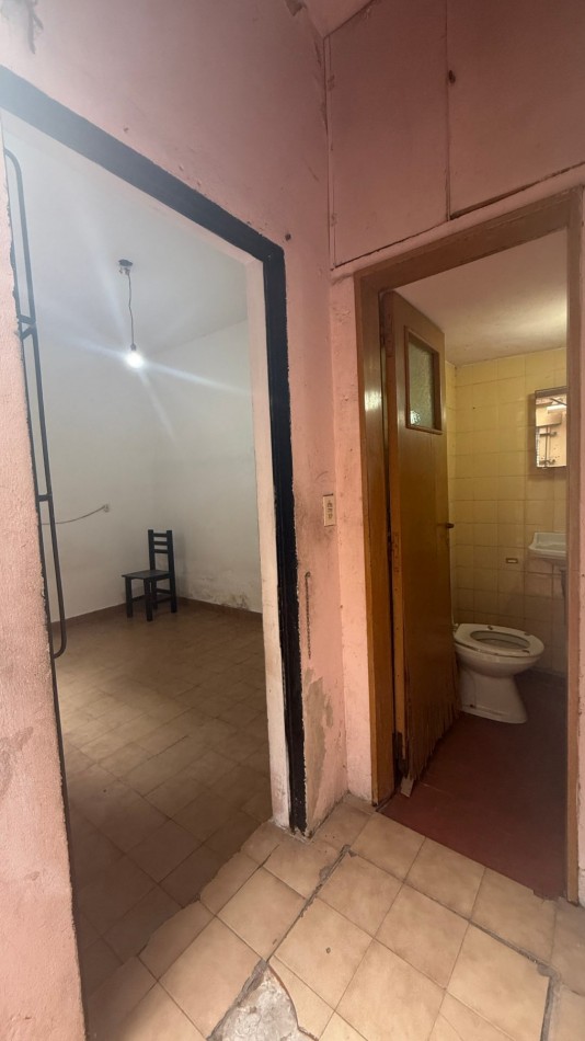 VENTA - CASA TIPO PH - 3 AMBIENTES - PATIO - QUINCHO - TERRAZA CON PARRILLA - APTO CREDITO