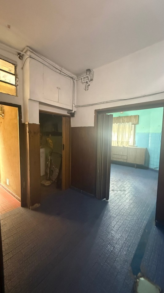 VENTA - CASA TIPO PH - 3 AMBIENTES - PATIO - QUINCHO - TERRAZA CON PARRILLA - APTO CREDITO