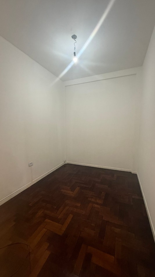 ALQUILER CASA 3 AMBIENTES CON TERRAZA Y QUINCHO - CASEROS NORTE