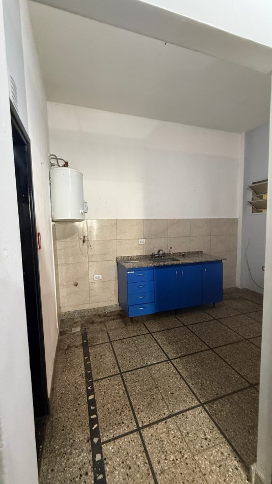 ALQUILER - DEPARTAMENTO TIPO MONOAMBIENTE DIVIDIDO