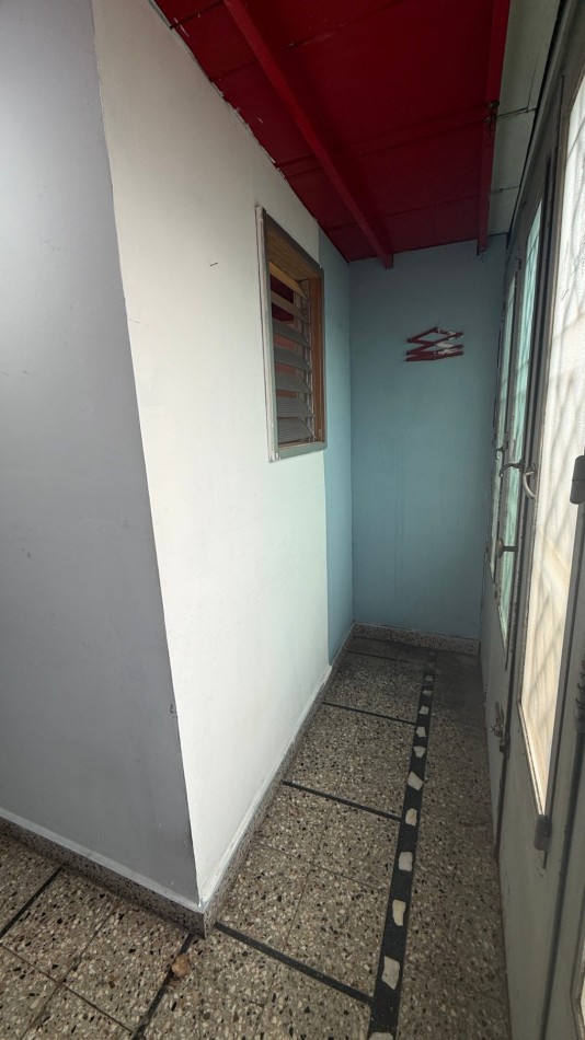 ALQUILER - DEPARTAMENTO TIPO MONOAMBIENTE DIVIDIDO
