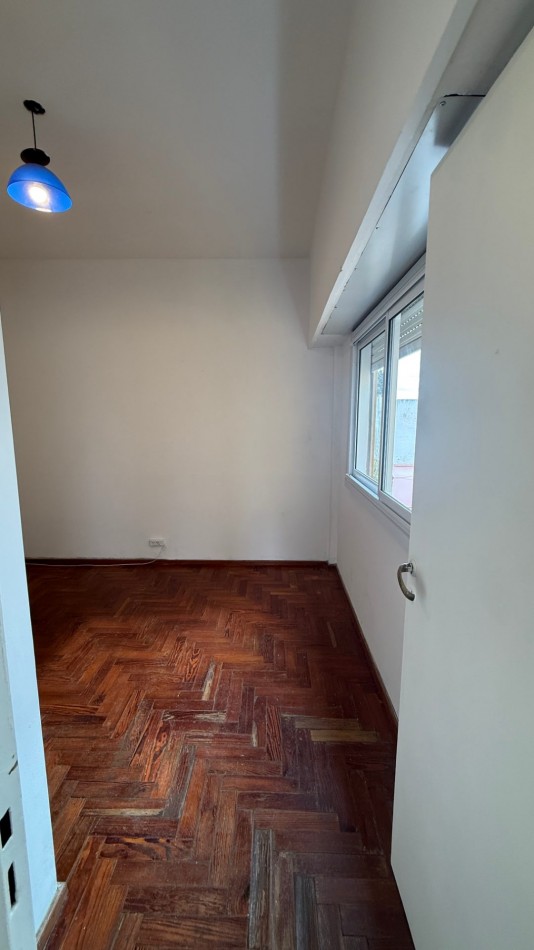 ALQUILER 3 AMBIENTES CON LAVADERO Y TERRAZA PROPIA - CASEROS NORTE