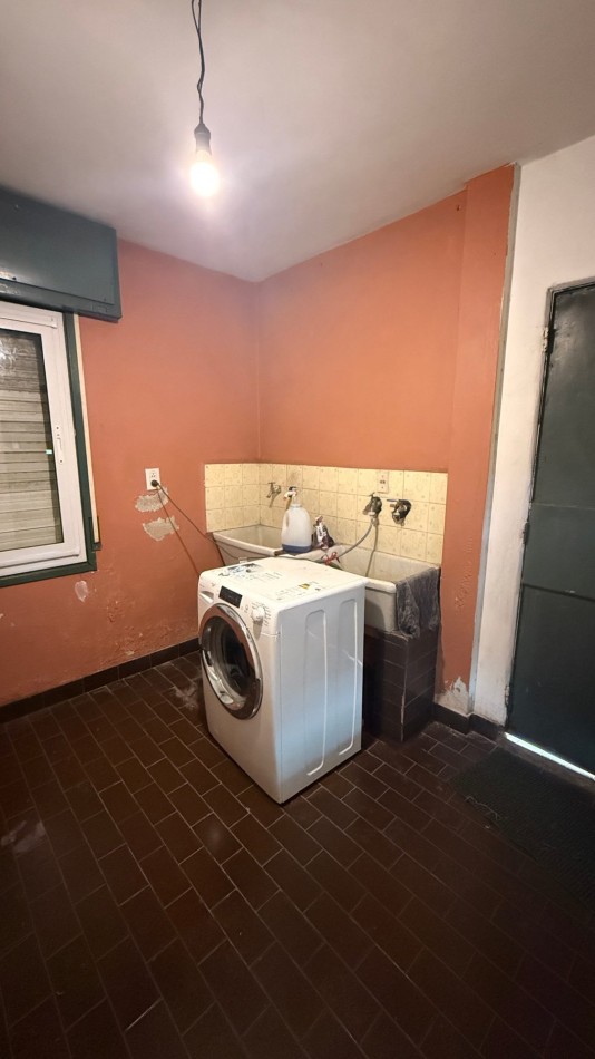 ALQUILER 3 AMBIENTES CON LAVADERO Y TERRAZA PROPIA - CASEROS NORTE
