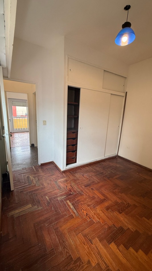 ALQUILER 3 AMBIENTES CON LAVADERO Y TERRAZA PROPIA - CASEROS NORTE