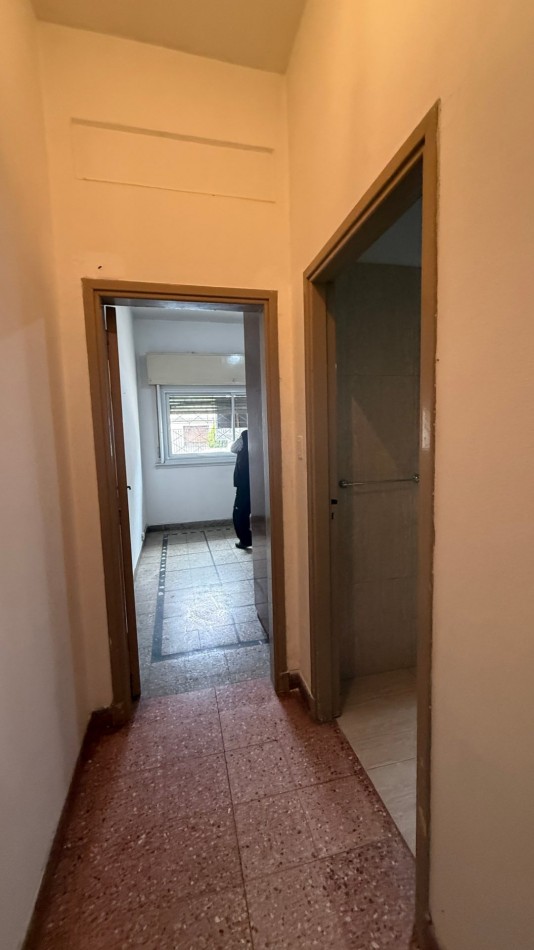 ALQUILER PH 3 AMBIENTES EN PLANTA BAJA - ENTRADA COMPARTIDA