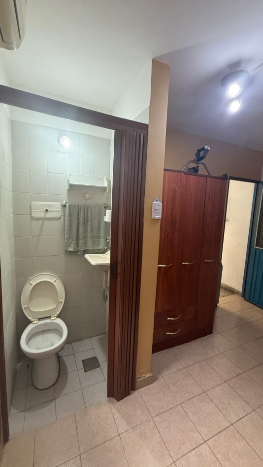 VENTA- PH 4 AMBIENTES AL FRENTE CON GARAGE, PATIO Y TERRAZA