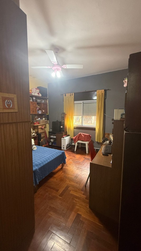 VENTA- PH 4 AMBIENTES AL FRENTE CON GARAGE, PATIO Y TERRAZA