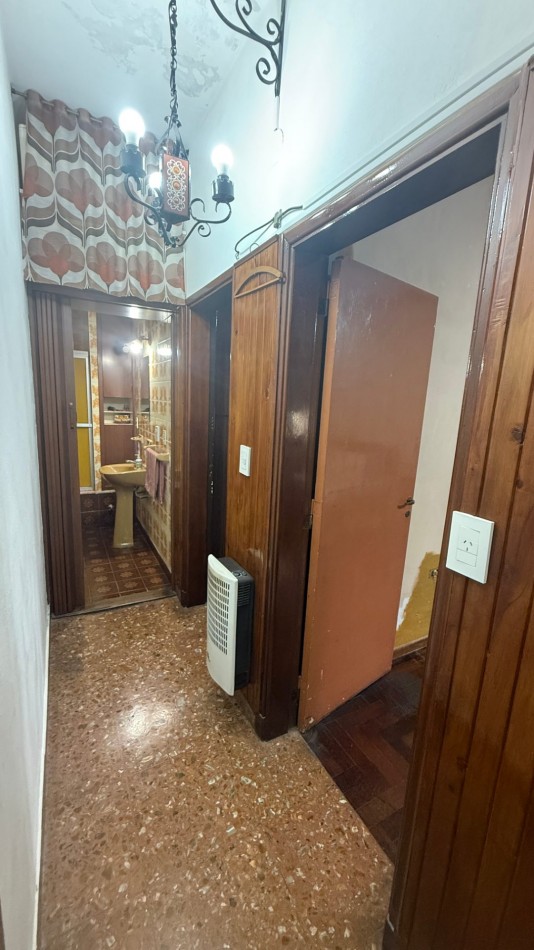VENTA- PH 4 AMBIENTES AL FRENTE CON GARAGE, PATIO Y TERRAZA