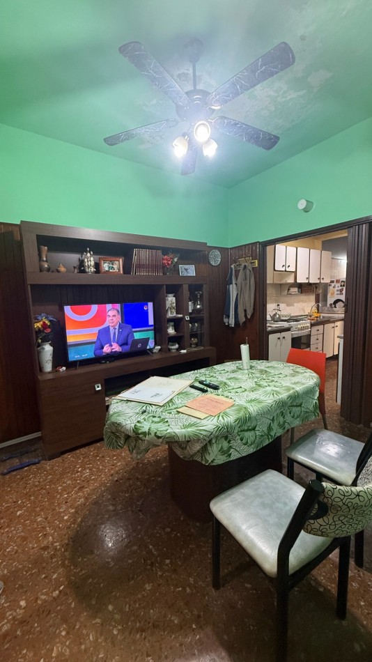 VENTA- PH 4 AMBIENTES AL FRENTE CON GARAGE, PATIO Y TERRAZA