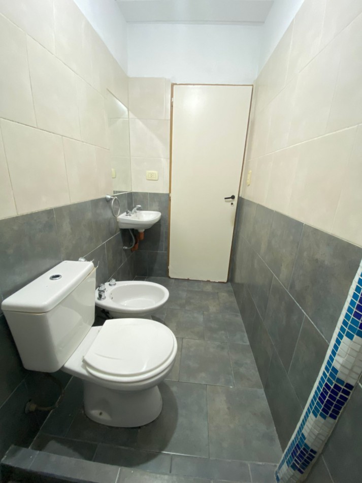 ALQUILER- DEPARTAMENTO 2 AMBIENTES CON DOBLE BALCON - SANTOS LUGARES