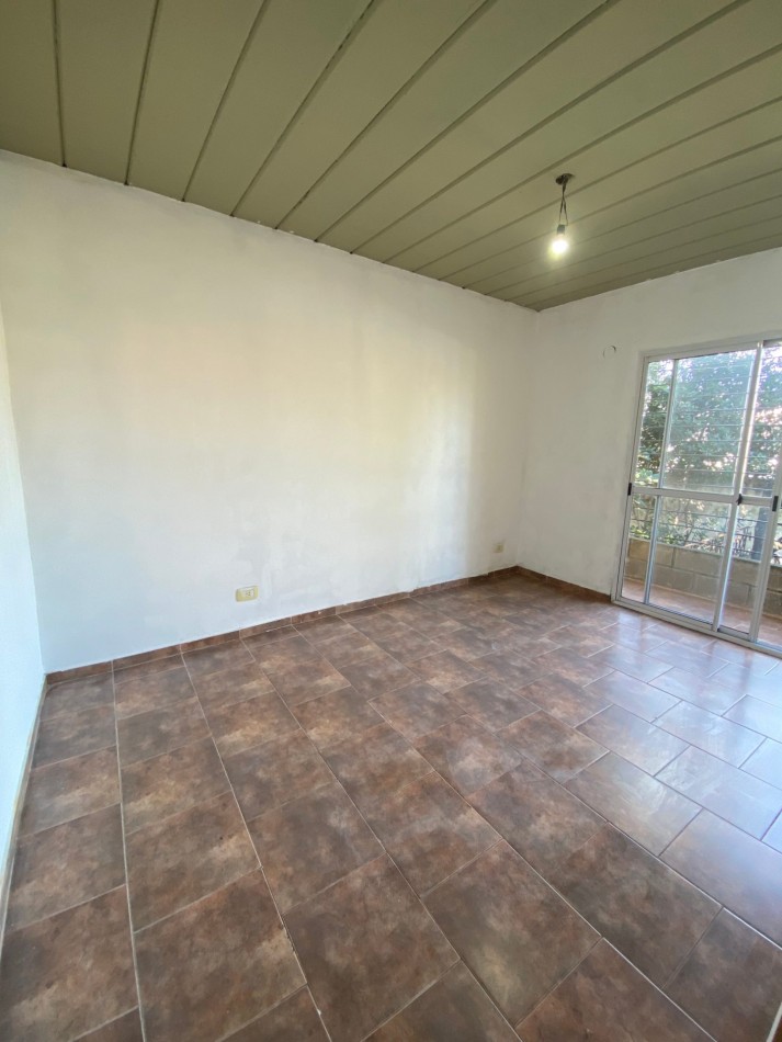 ALQUILER- DEPARTAMENTO 2 AMBIENTES CON DOBLE BALCON - SANTOS LUGARES