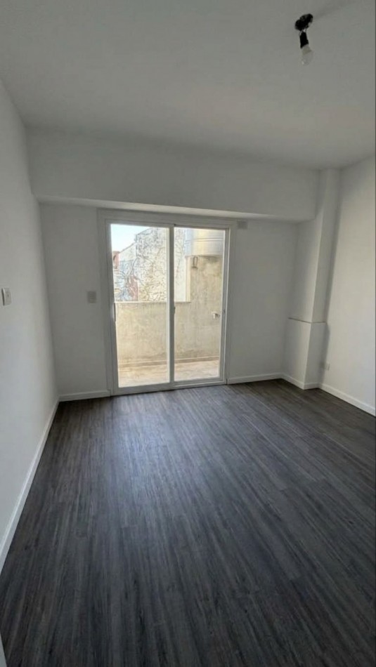 ALQUILER - DEPARTAMENTO 2 AMBIENTES A ESTRENAR CON DOBLE BALCON