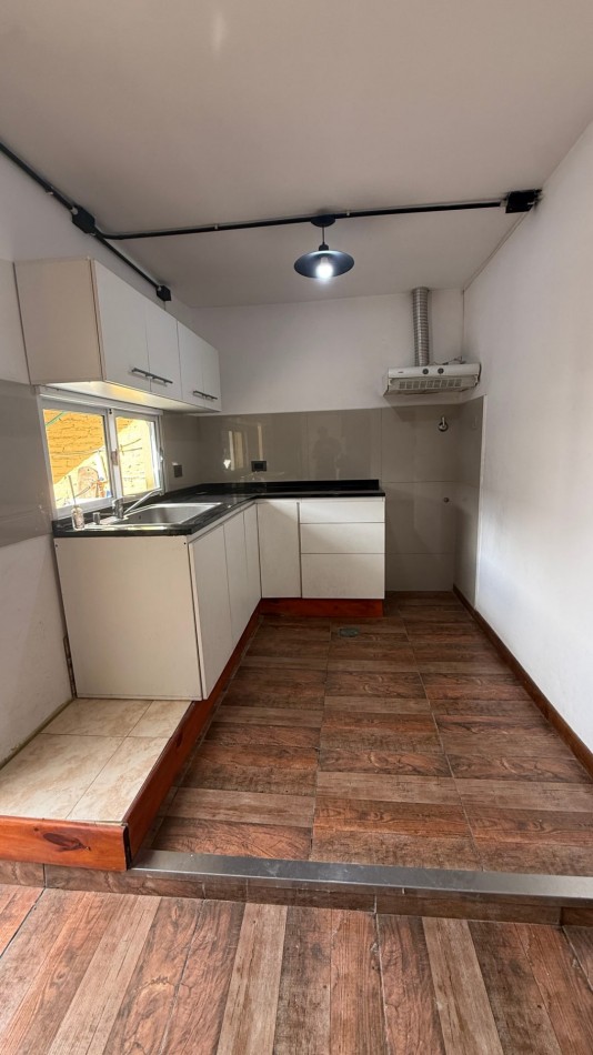 ALQUILER PH 2 AMBIENTES - SPANDONARI 3966