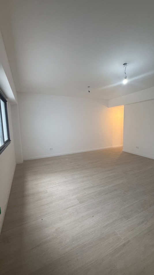 ALQUILER · DEPARTAMENTO DE 2 AMBIENTES APTO PROFESIONAL - CASEROS 3 DE FEBRERO