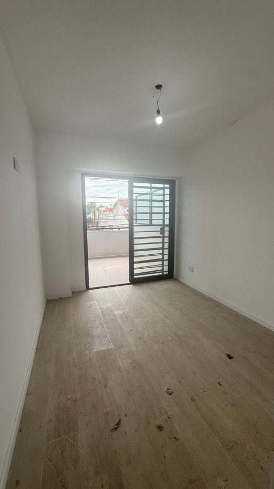 ALQUILER · DEPARTAMENTO DE 2 AMBIENTES APTO PROFESIONAL - CASEROS 3 DE FEBRERO