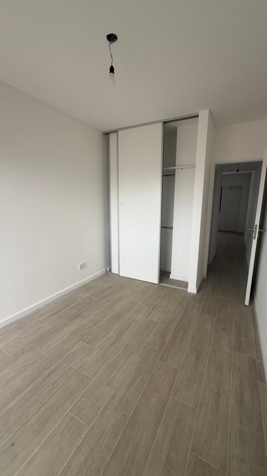 ALQUILER · DEPARTAMENTO DE 2 AMBIENTES - APTO PROFESIONAL - CASEROS NORTE - A ESTRENAR 