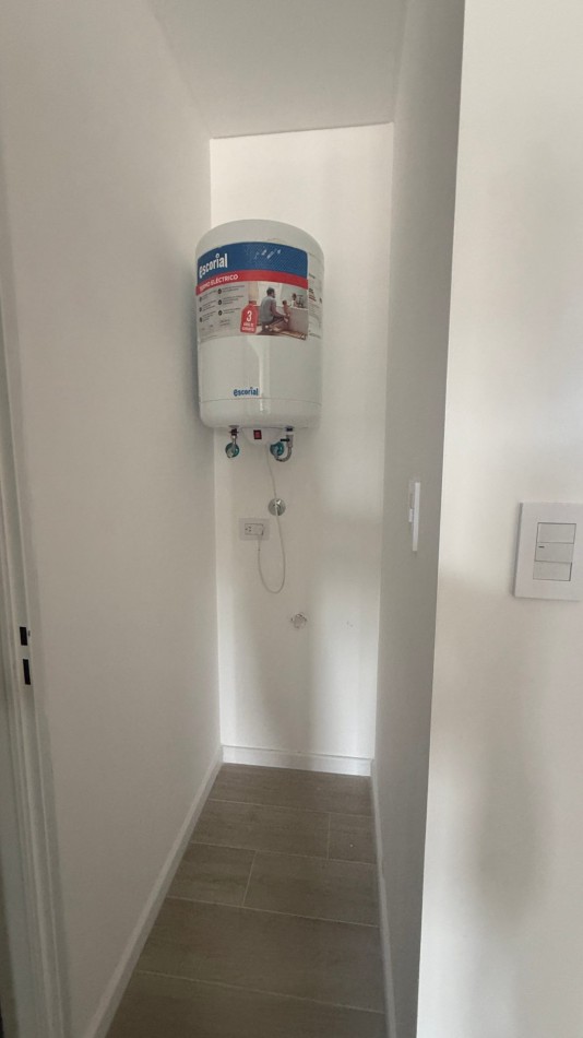 ALQUILER · DEPARTAMENTO DE 2 AMBIENTES - APTO PROFESIONAL - CASEROS NORTE 