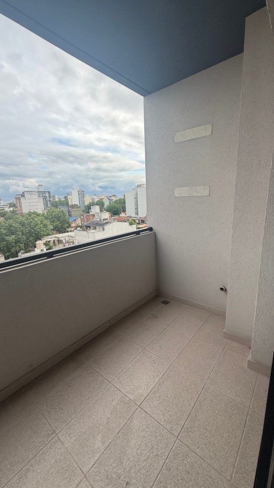  ALQUILER · DEPARTAMENTO DE 2 AMBIENTES - APTO PROFESIONAL - A ESTRENAR - CASEROS NORTE 
