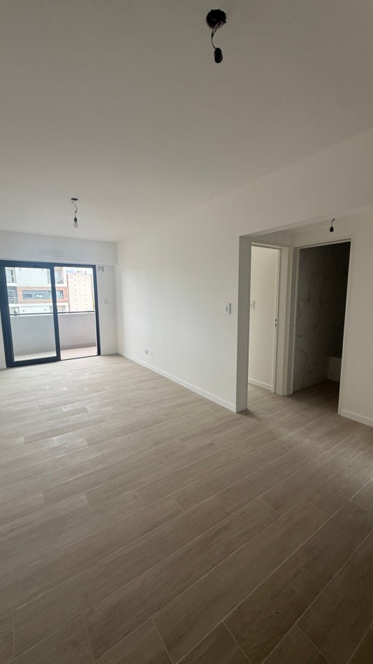  ALQUILER · DEPARTAMENTO DE 2 AMBIENTES - APTO PROFESIONAL - A ESTRENAR - CASEROS NORTE 