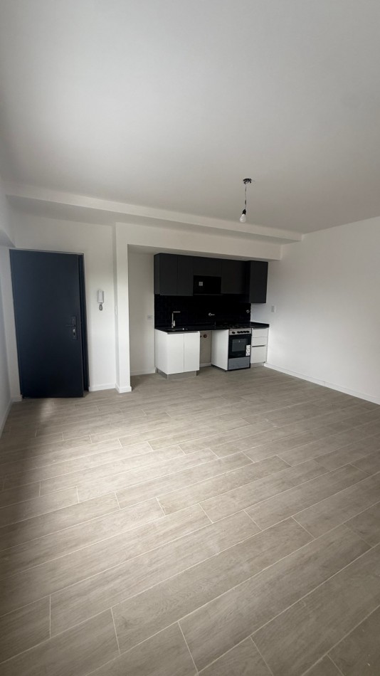 ALQUILER · DEPARTAMENTO DE 2 AMBIENTES* - APTO PROFESIONAL - A ESTRENAR . CASEROS NORTE