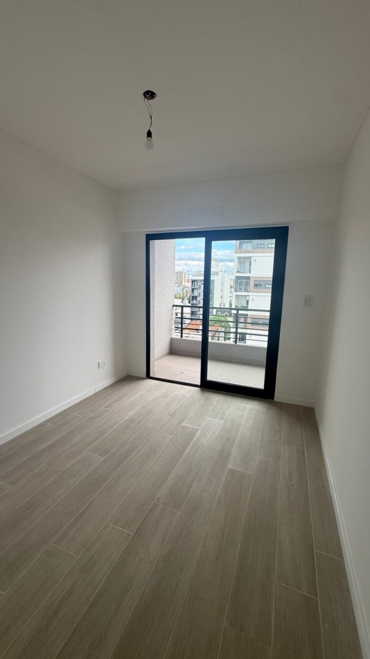 ALQUILER · DEPARTAMENTO DE 2 AMBIENTES* - APTO PROFESIONAL - A ESTRENAR . CASEROS NORTE