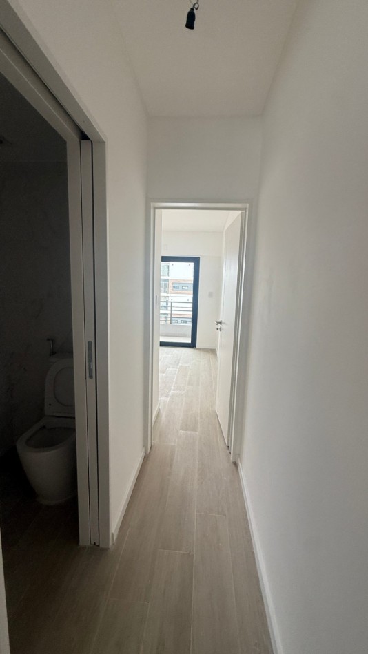 ALQUILER · DEPARTAMENTO DE 2 AMBIENTES* - APTO PROFESIONAL - A ESTRENAR . CASEROS NORTE