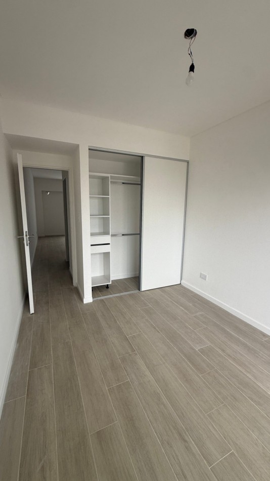 ALQUILER · DEPARTAMENTO DE 2 AMBIENTES* - APTO PROFESIONAL - A ESTRENAR . CASEROS NORTE