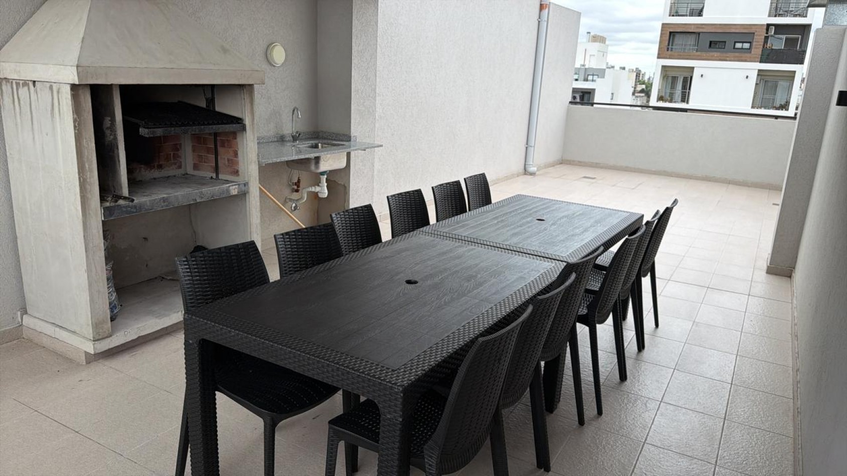 ALQUILER · DEPARTAMENTO DE 2 AMBIENTES - APTO PROFESIONAL - CASEROS NORTE - A ESTRENAR 