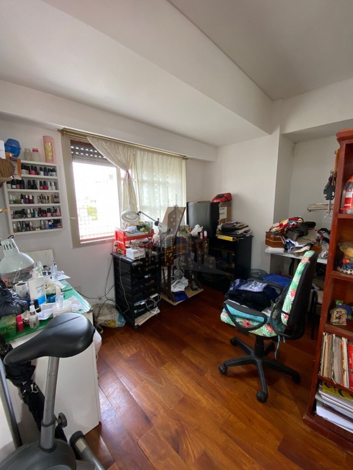 VENTA - DEPTO TIPO DUPLEX TRES AMBIENTES - SANTOS LUGARES - COCHERA CUBIERTA -