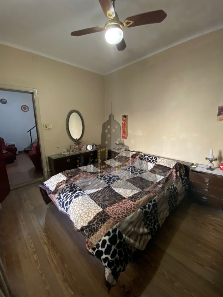 VENTA EN BLOCK - PH CON COCHERA - CASEROS CENTRO IDEAL DOS FAMILIAS - PERMUTA - PARTIDO DE TRES DE FEBRERO