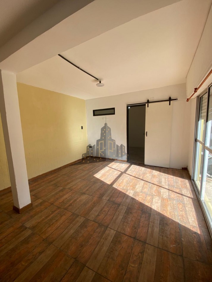 ALQUILER - CASEROS - PH DOS AMBIENTES - SIN EXPENSAS -