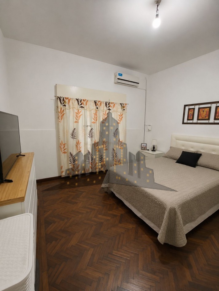 VENTA - CASA PH 3 AMBIENTES AL FRENTE - CON PATIO - CASEROS NORTE 
