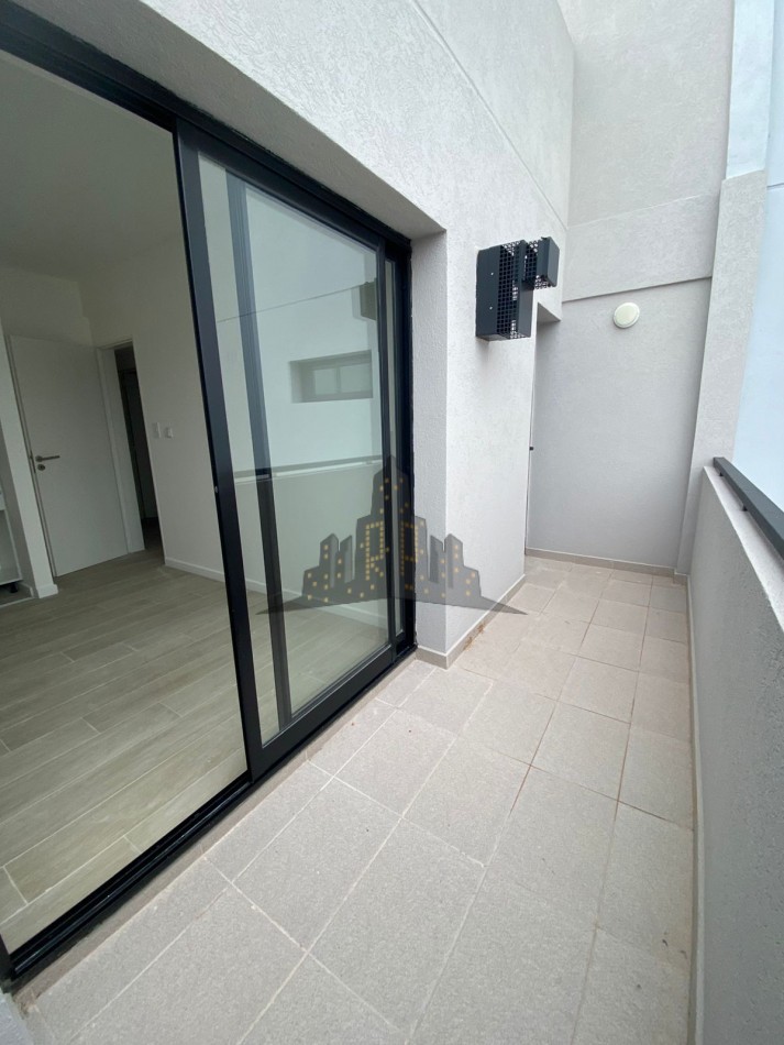 ALQUILER - APTO PROFESIONAL - A ESTRENAR - DUPLEX 5 AMBIENTES - CON COCHERA - CASEROS NORTE 