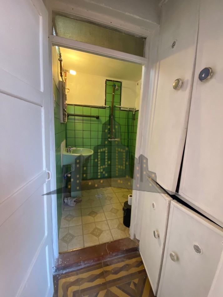 ALQUILER - PH TIPO PENSION - 2 AMBIENTES - CASEROS NORTE