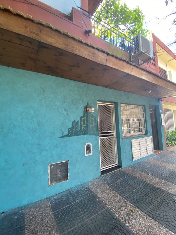 VENTA - PH AL FRENTE - 3 AMBIENTES - SANTOS LUGARES - TERRAZA PROPIA  - APTA CREDITO 