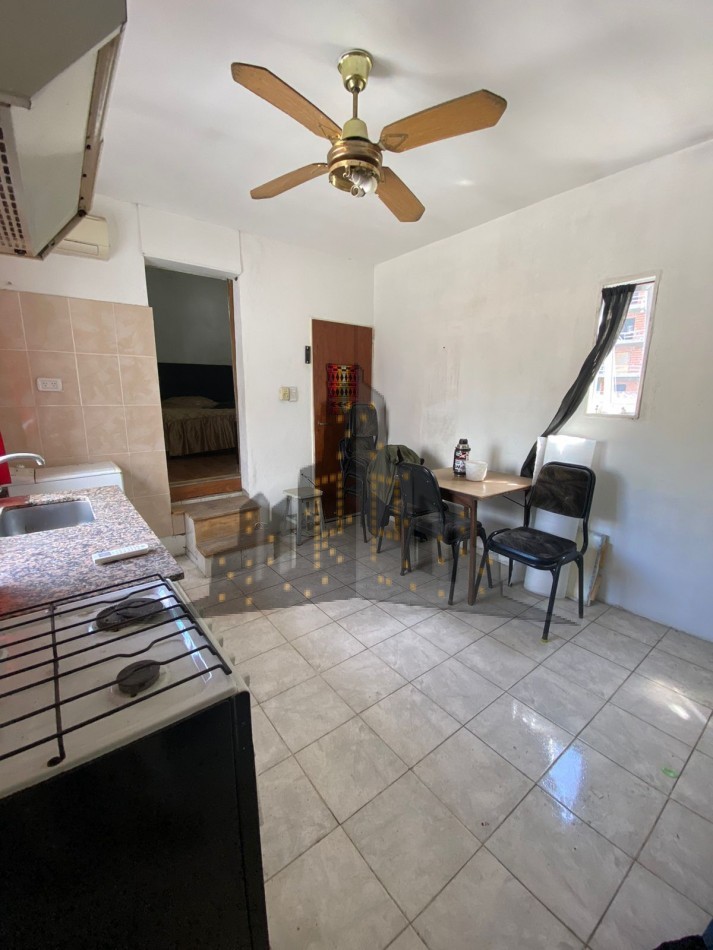 VENTA EN BLOCK - PH CON COCHERA - CASEROS CENTRO IDEAL DOS FAMILIAS - PERMUTA - PARTIDO DE TRES DE FEBRERO